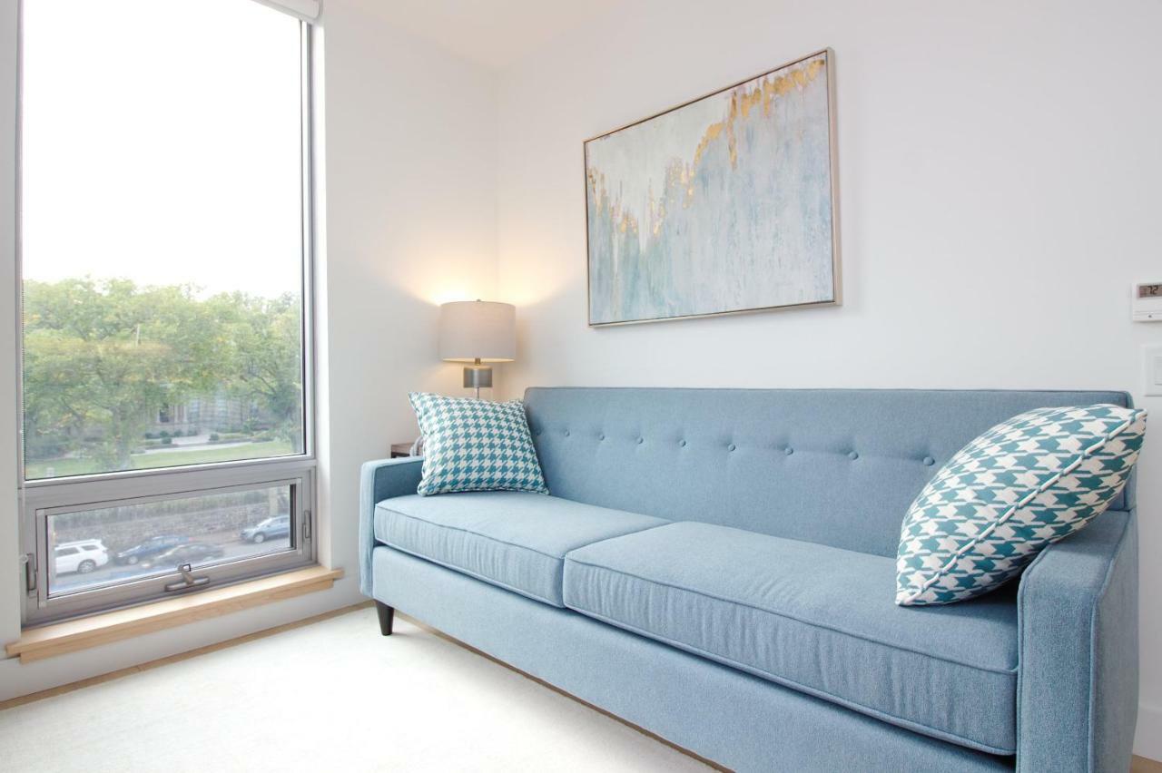 Moore Suites - The Alexander
