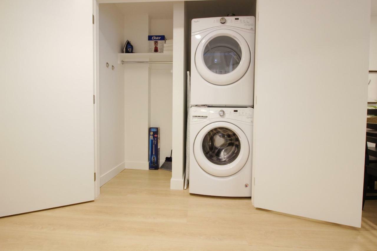 Moore Suites - The Alexander Apartment *