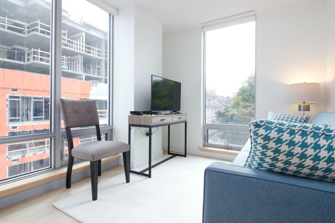 Moore Suites - The Alexander Halifax