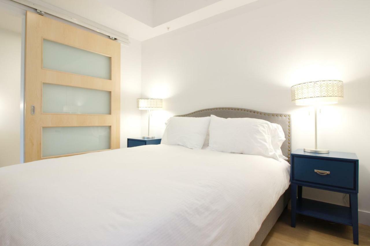Moore Suites - The Alexander *