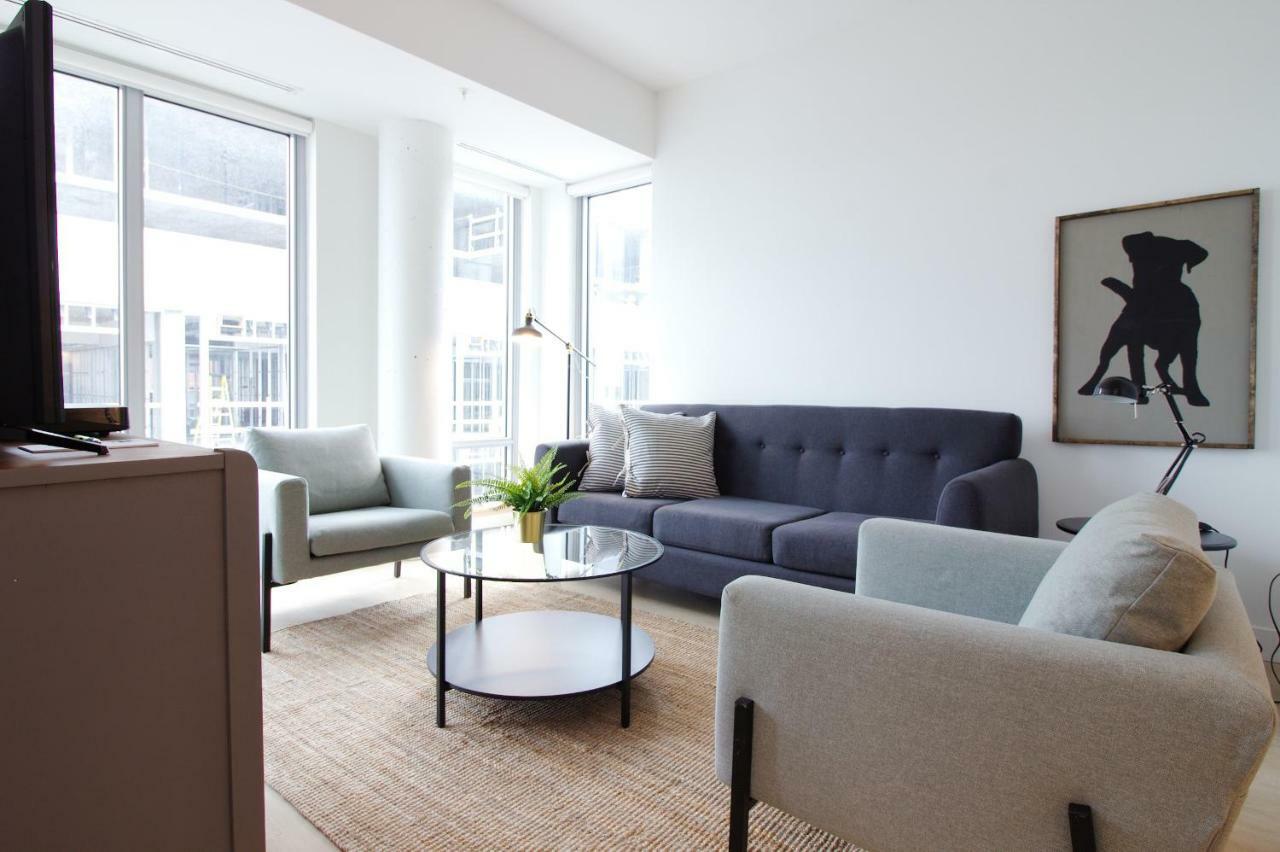 Moore Suites - The Alexander * Halifax