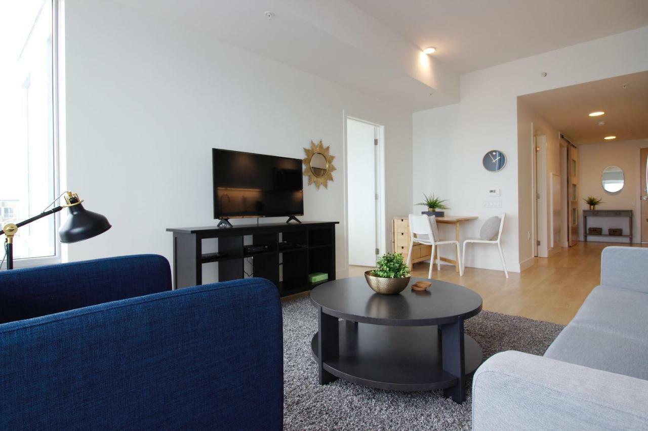 Moore Suites - The Alexander Halifax
