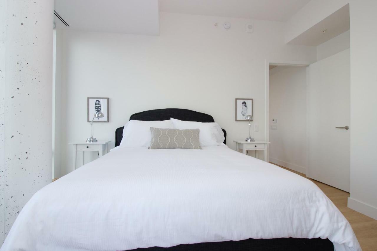 Moore Suites - The Alexander Apartment *