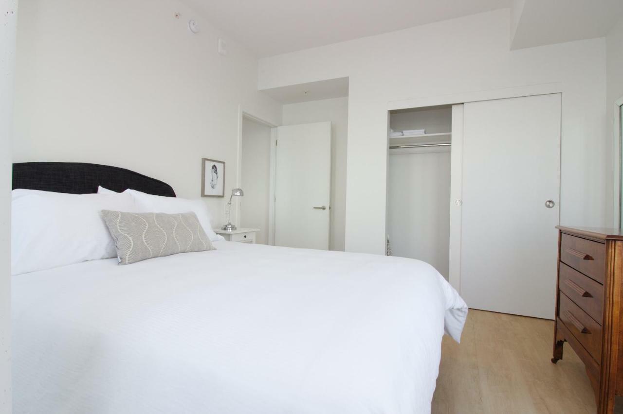 Moore Suites - The Alexander * Halifax