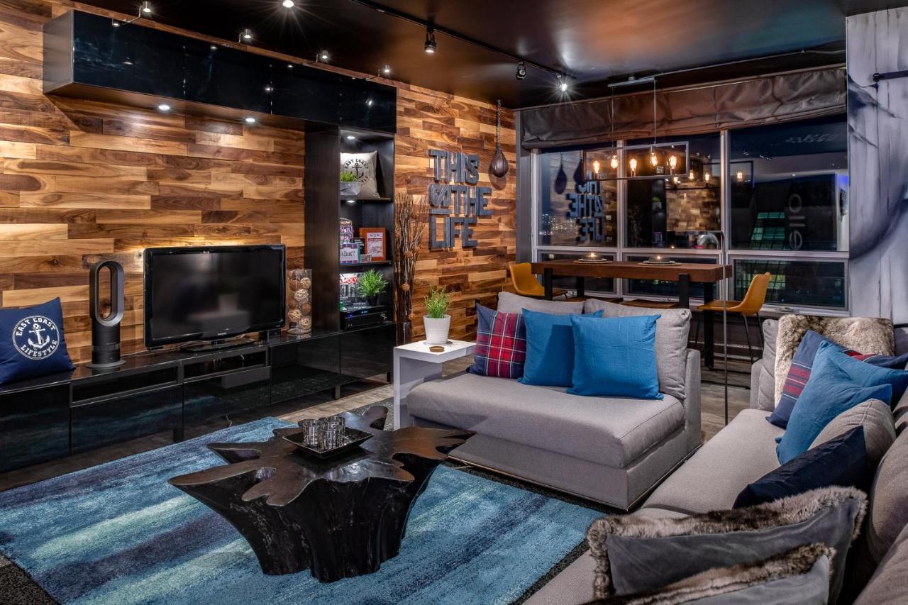 Apartment Spectacular Designer Loft Downtown
