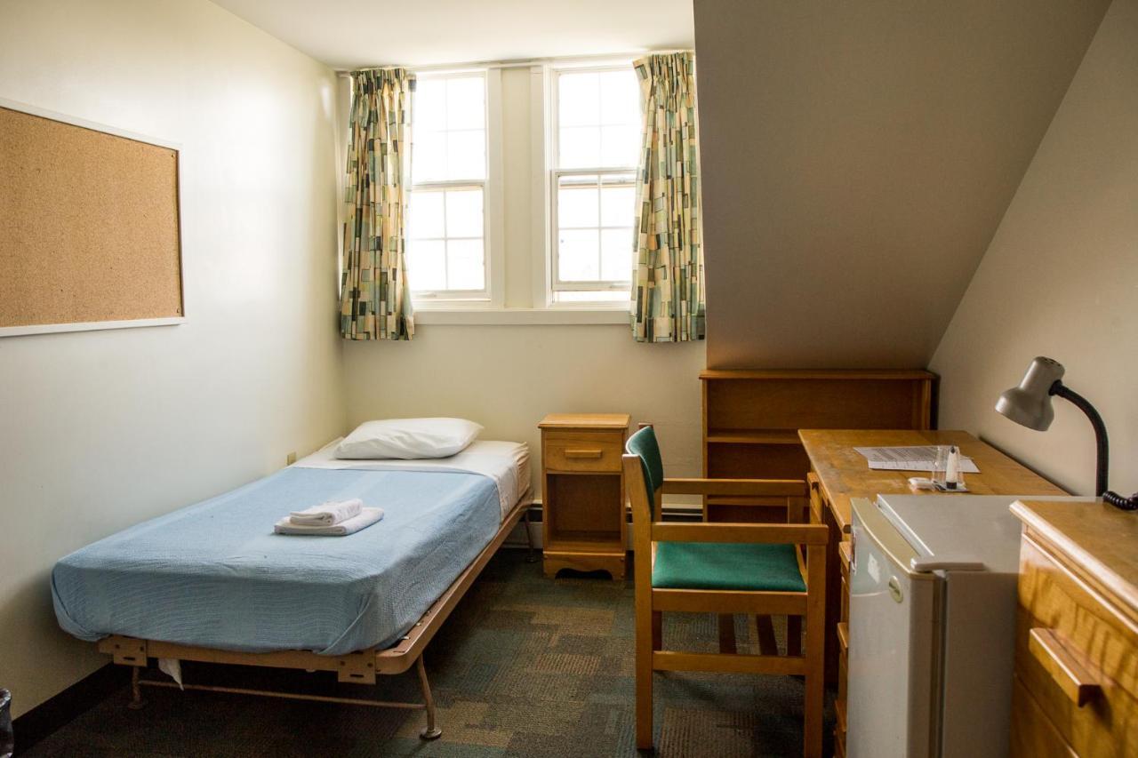 University Of King's College Hostel *