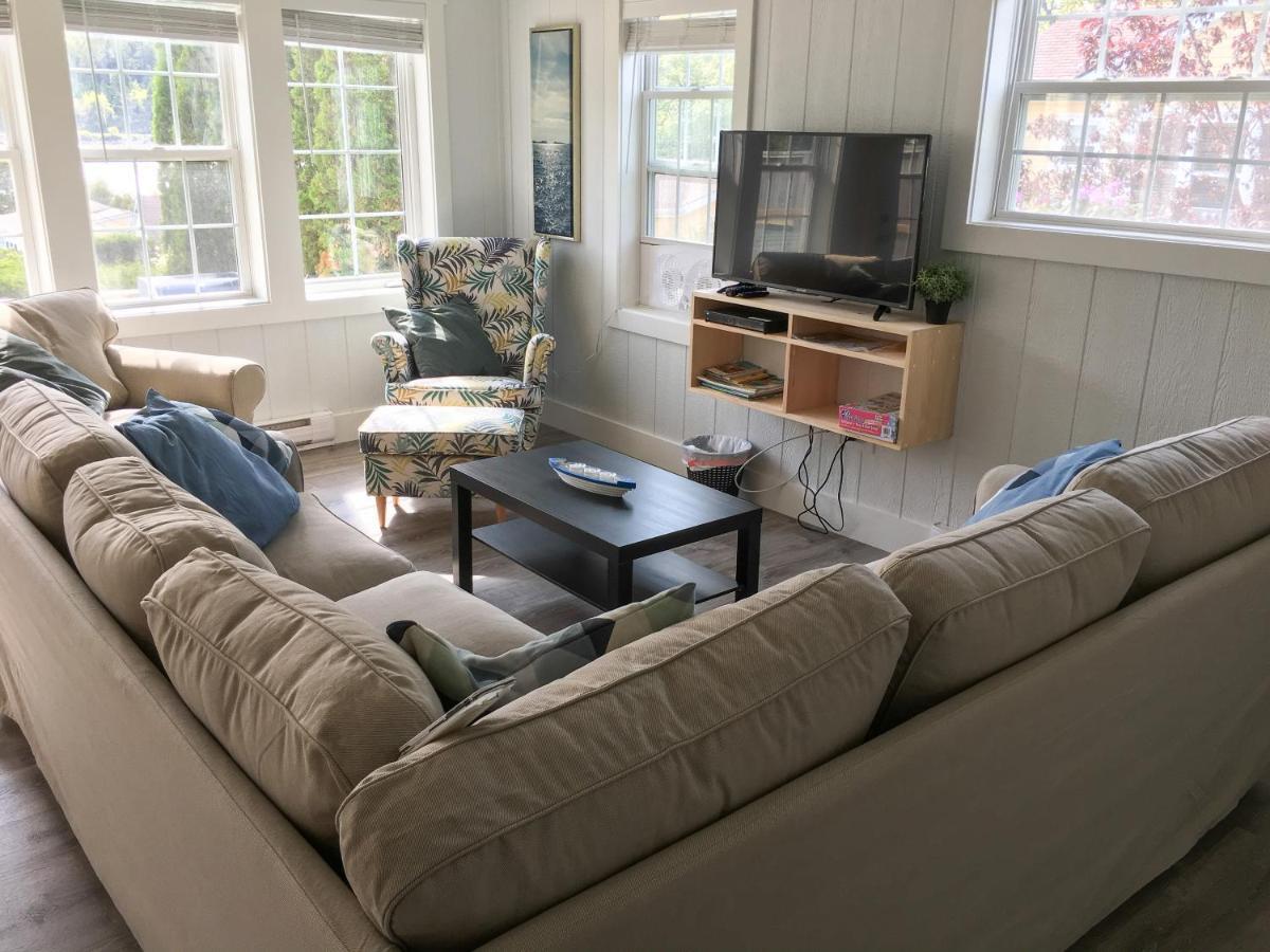 Larinda's Landing Oceanfront Cottages