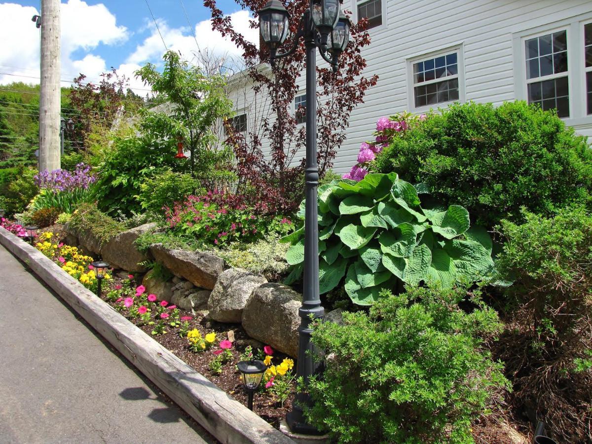 Larinda's Landing Oceanfront Cottages Chalet