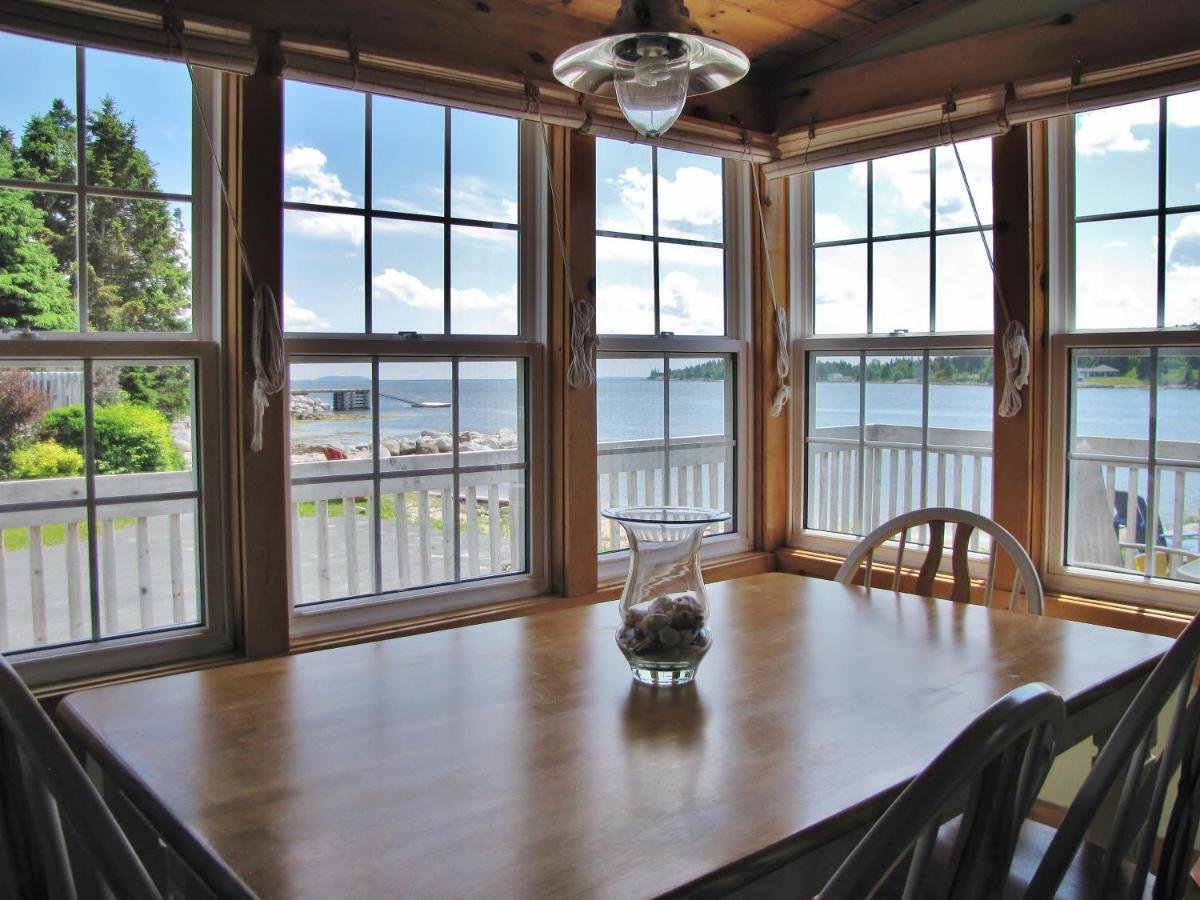 Larinda's Landing Oceanfront Cottages * Halifax