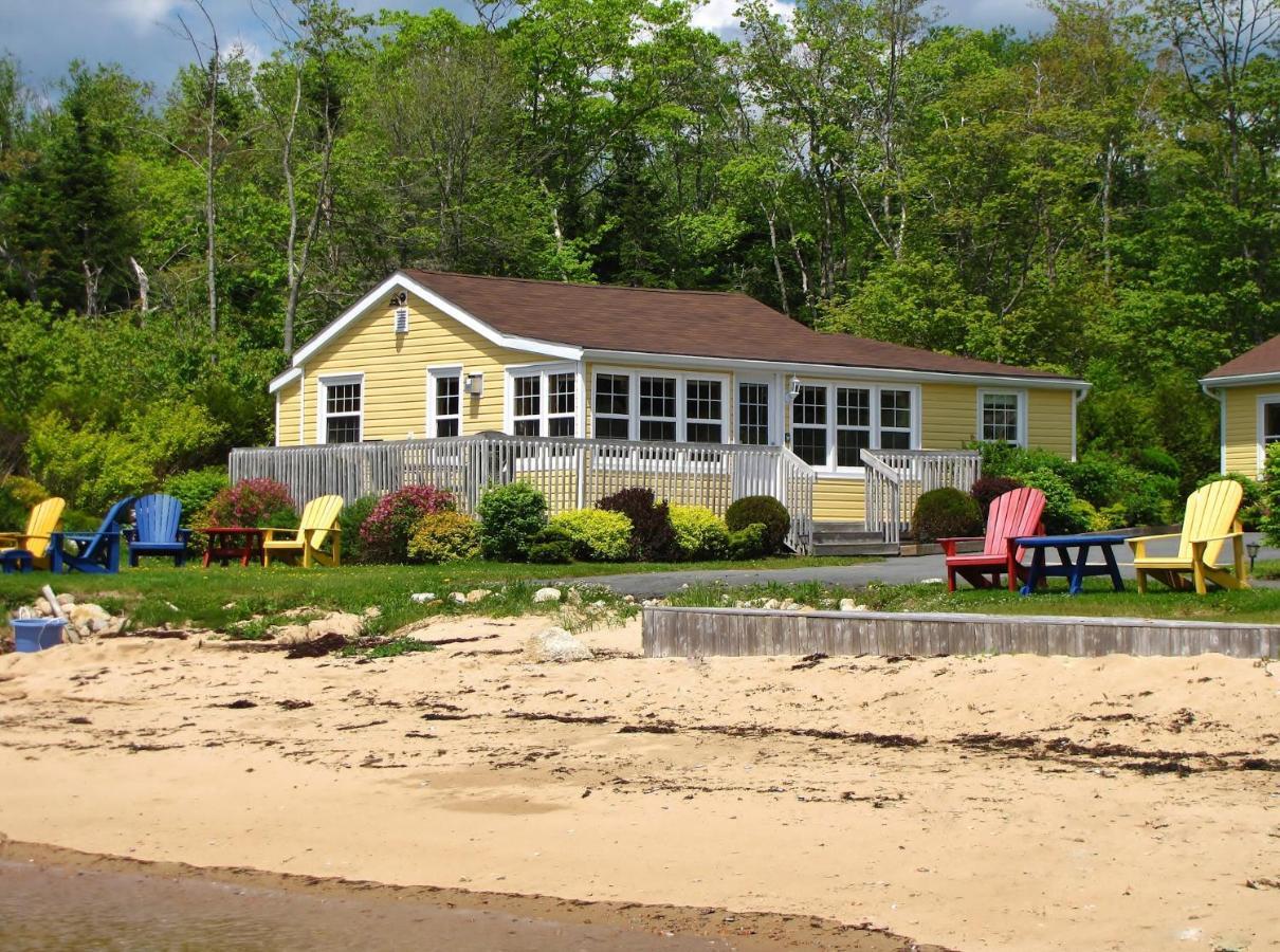 Chalet Larinda's Landing Oceanfront Cottages Halifax