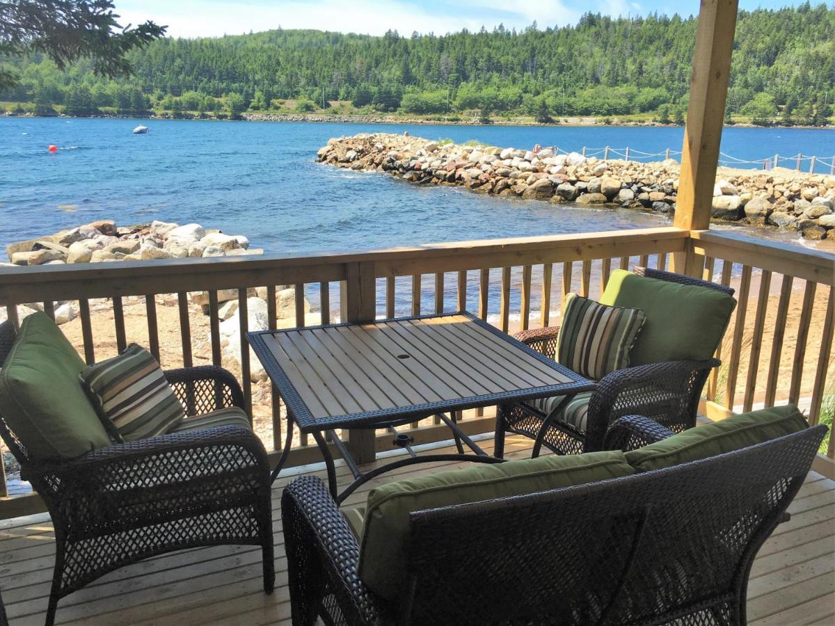 Chalet Larinda's Landing Oceanfront Cottages Halifax