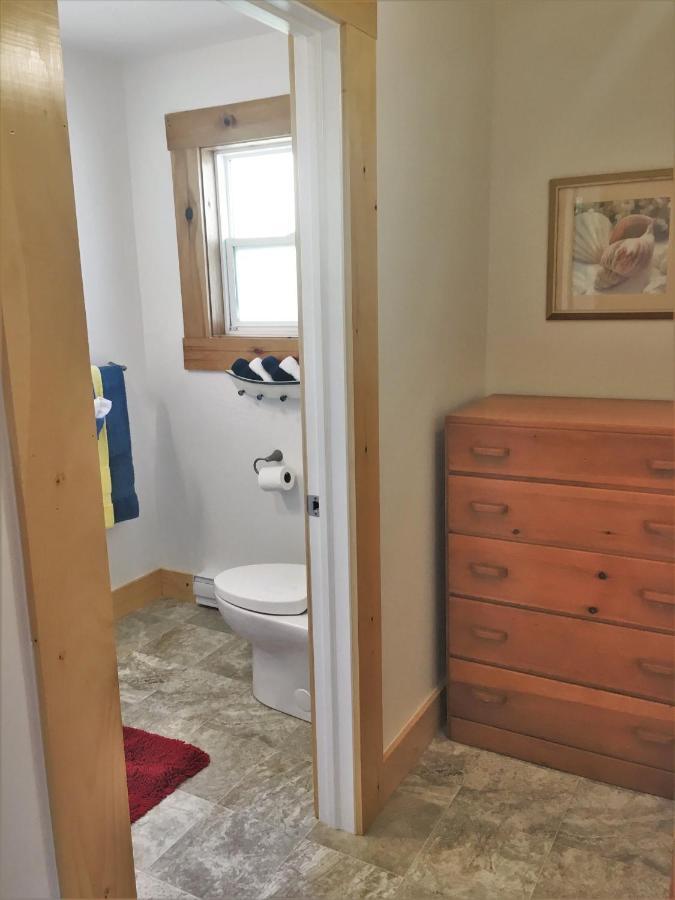 Chalet Larinda's Landing Oceanfront Cottages Halifax