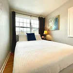 Spacious 3 Bedroom Home With Parking