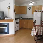 Anchorage House And Cottages