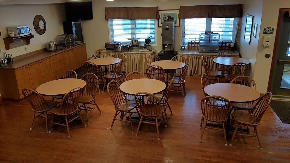 Coastal - Bayers Hotel 3*