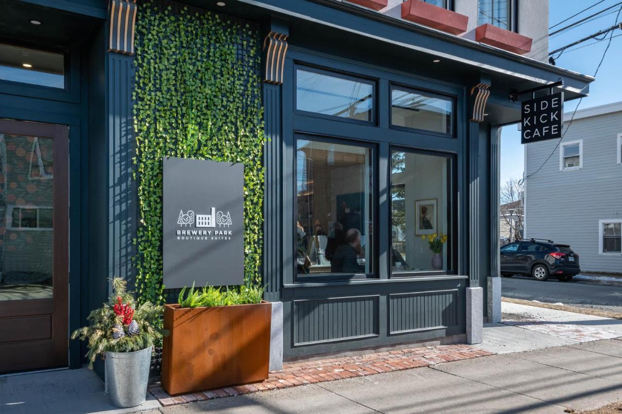 Brewery Park 303 - Boutique French In North End