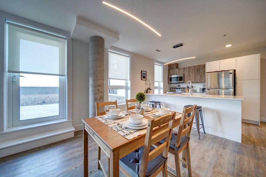 New Ocean Bay New Luxury Sleeps 5 Parking, Coffee, Ac