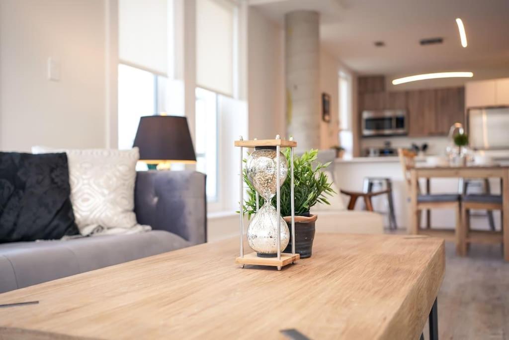 New Ocean Bay New Luxury Sleeps 5 Parking, Coffee, Ac
