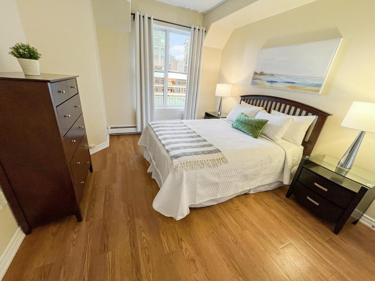 Apartment Prime Downtown Location Halifax