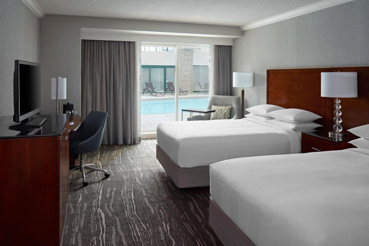 Marriott Harbourfront Halifax