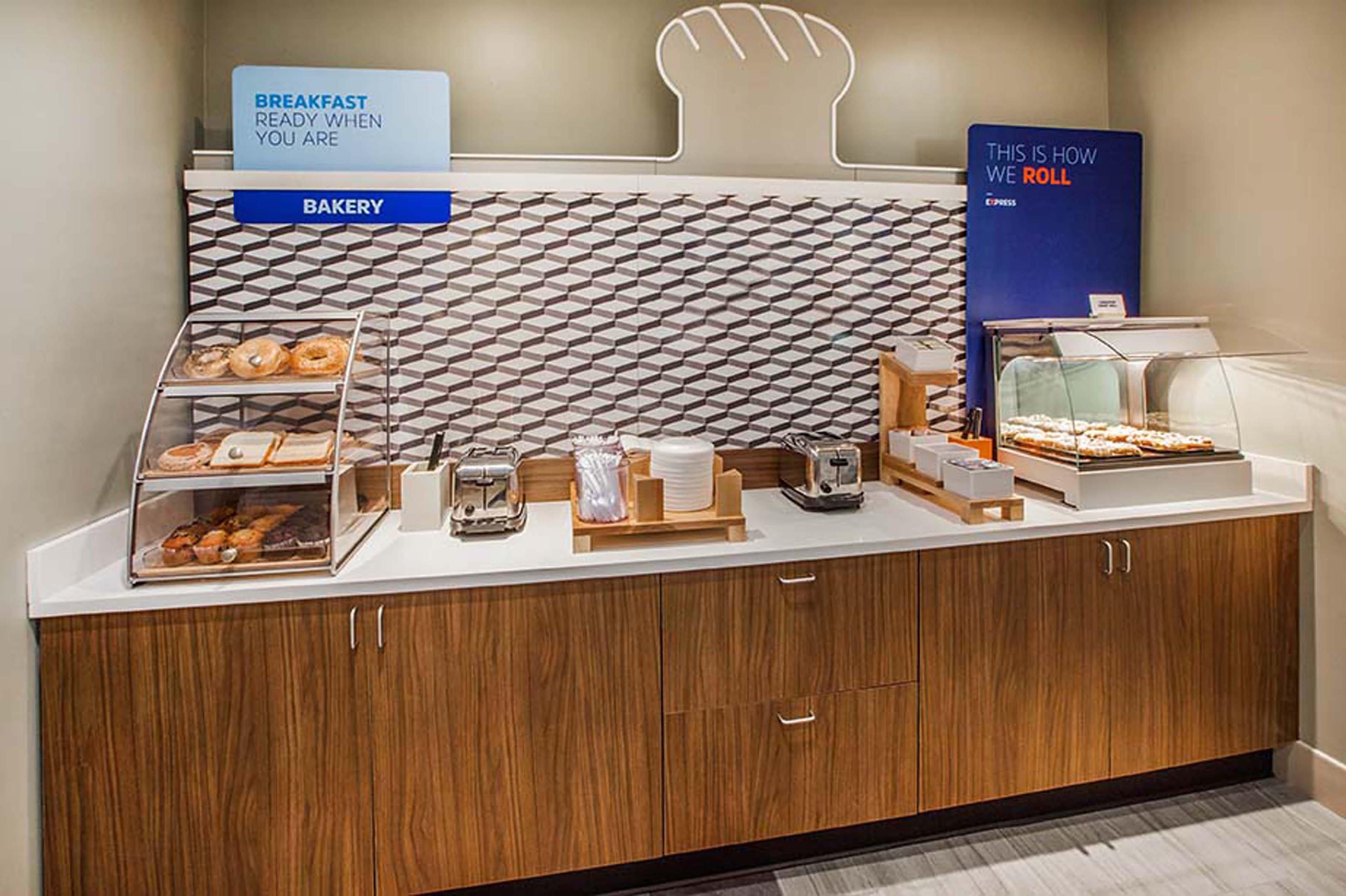 Express & - Bedford By Ihg 3*