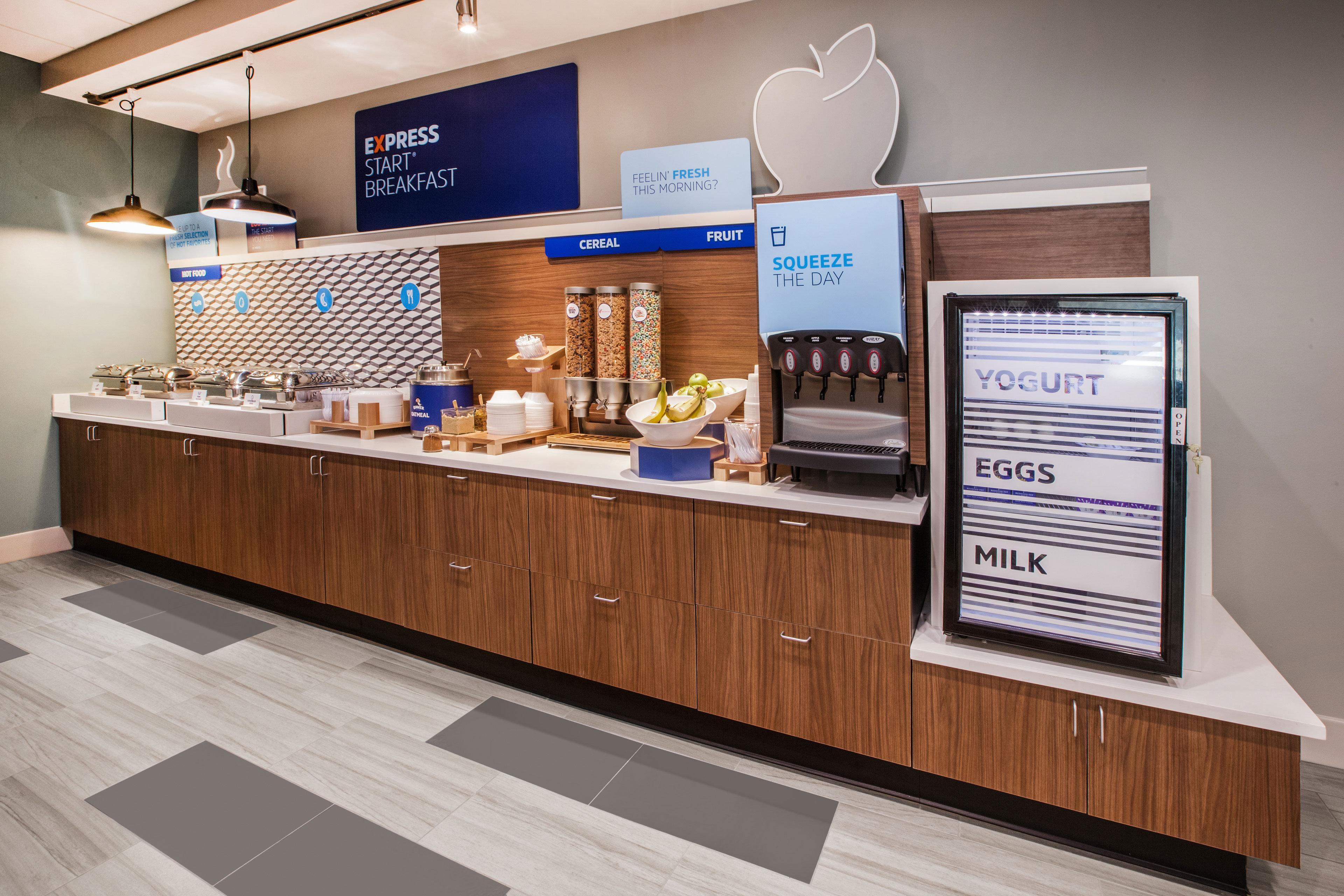 Express & - Bedford By Ihg Hotel
