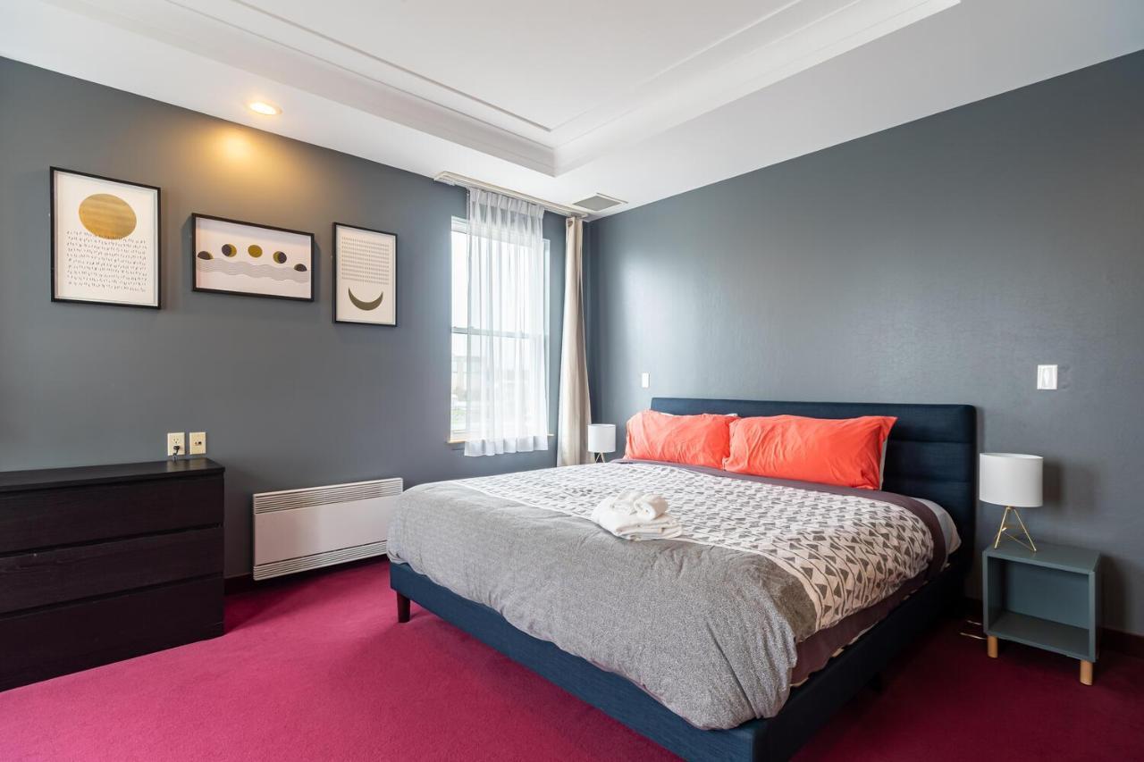 Hotel Old 300 Stylish 1-bdrm Apt #403 With Ac