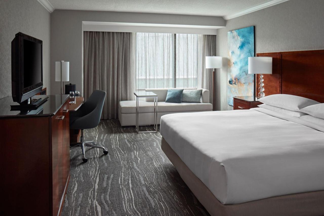 Marriott Harbourfront