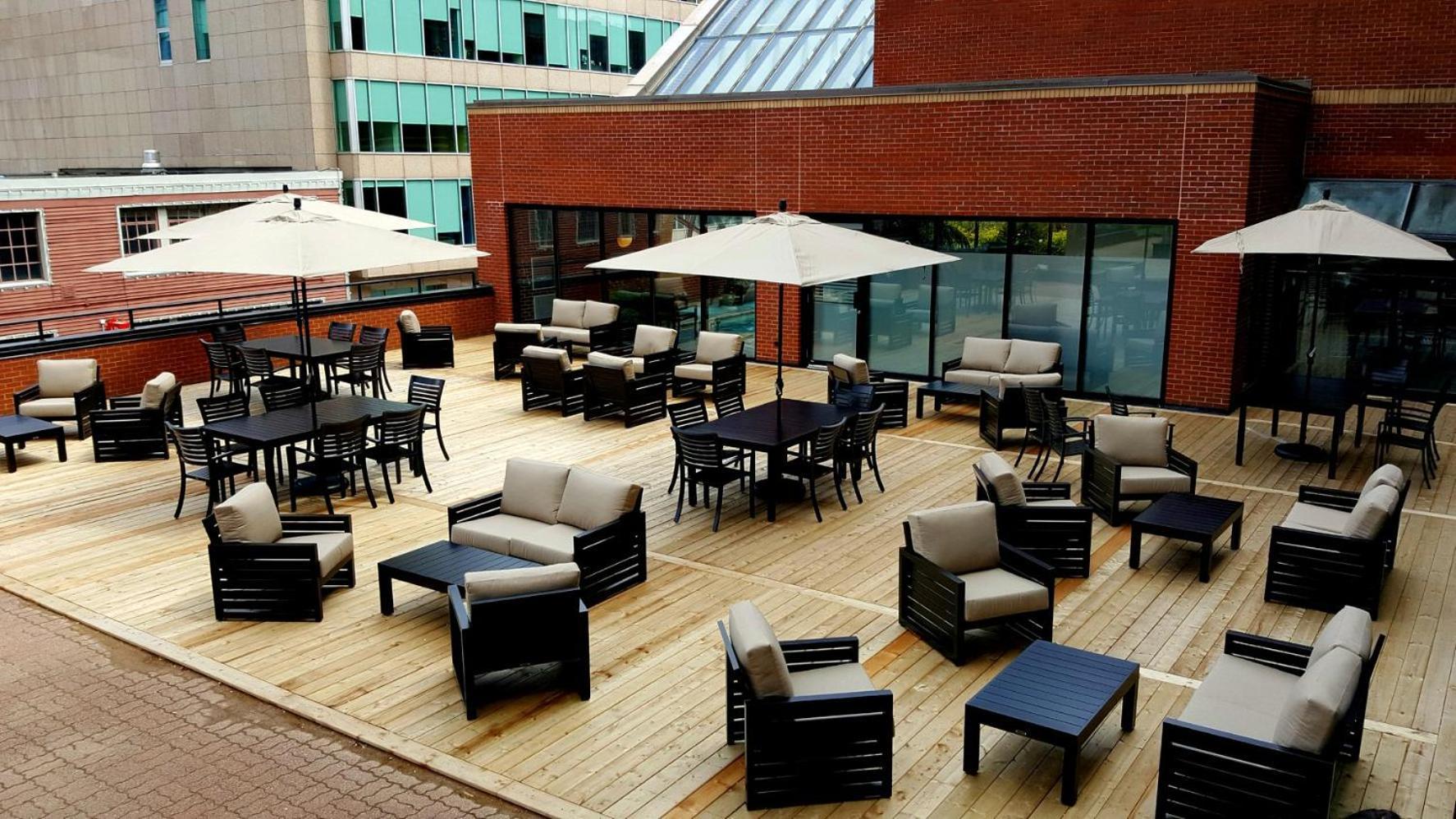 The George Hotel