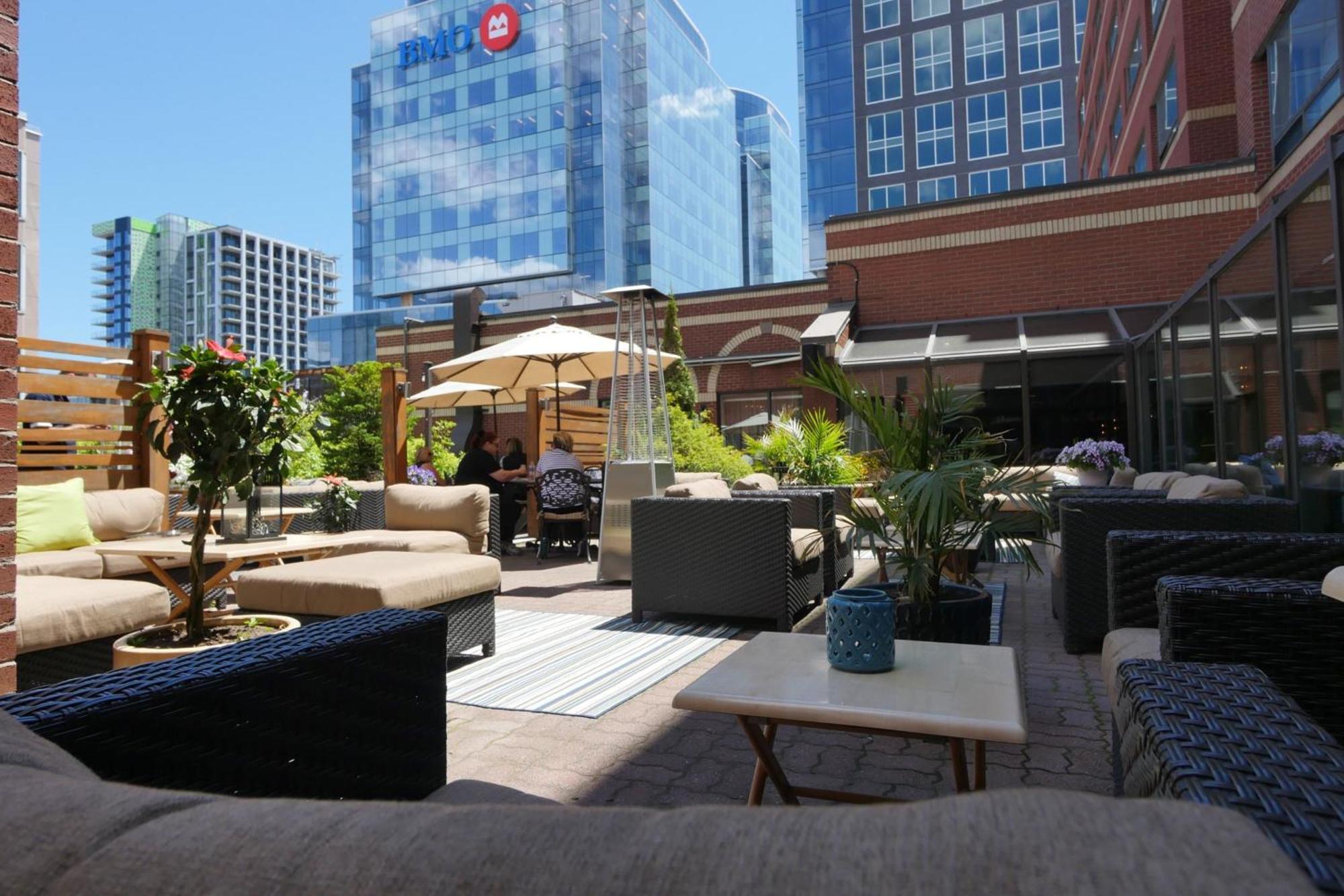 The George Hotel