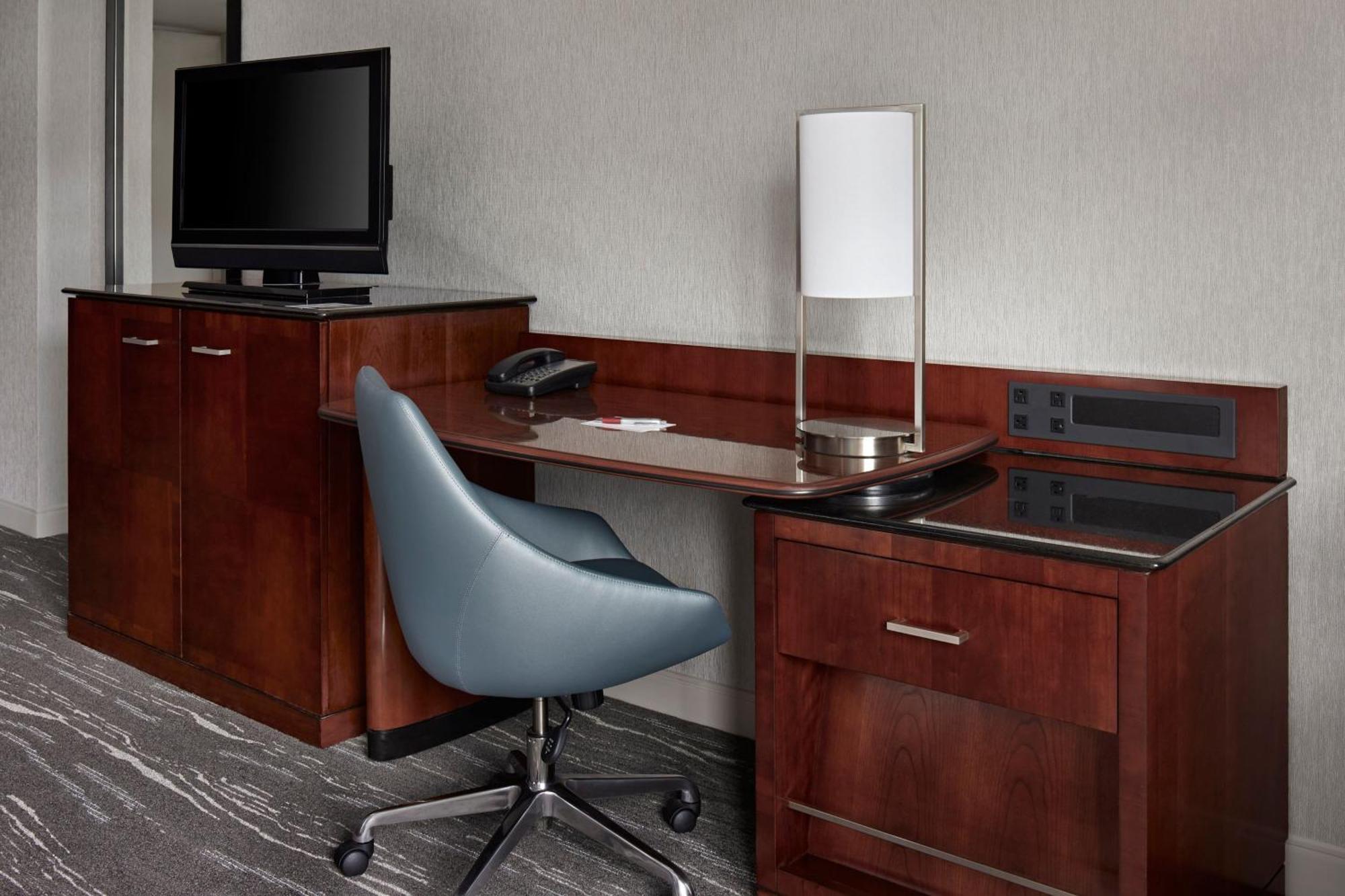 Marriott Harbourfront 4* Halifax