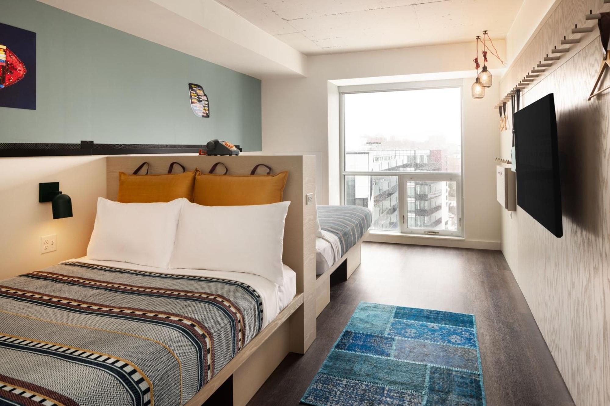 Moxy Downtown 4* Halifax