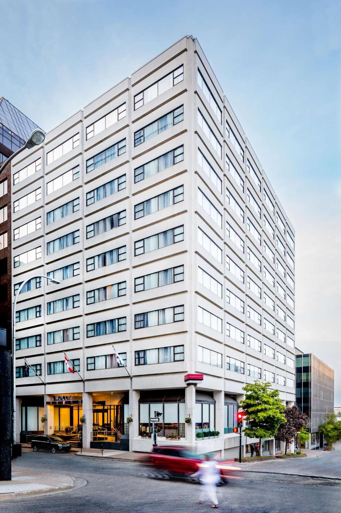 The Hollis - A Doubletree By Hilton 4*
