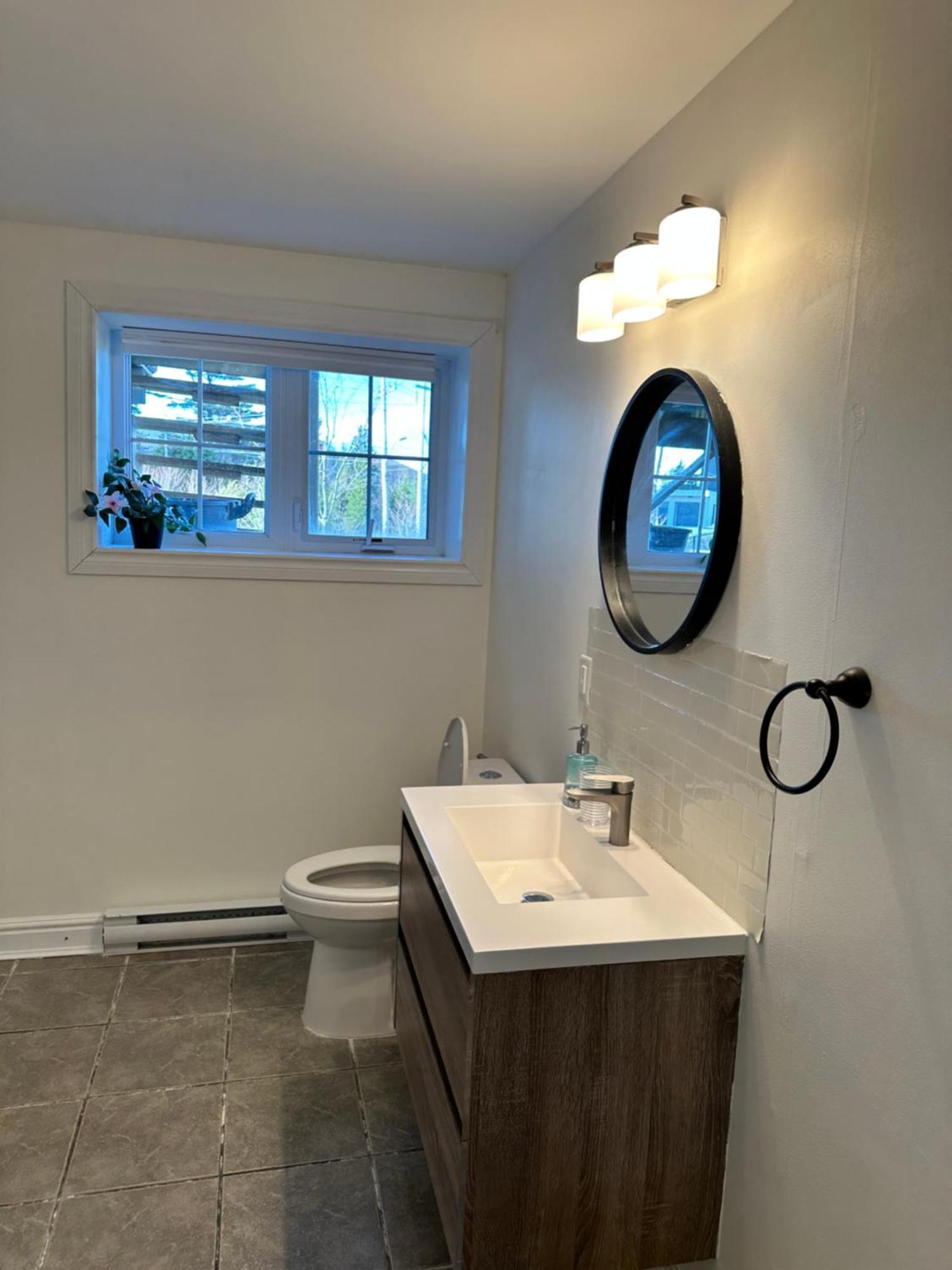 Apartment One Bedroom In Clayton Park Halifax