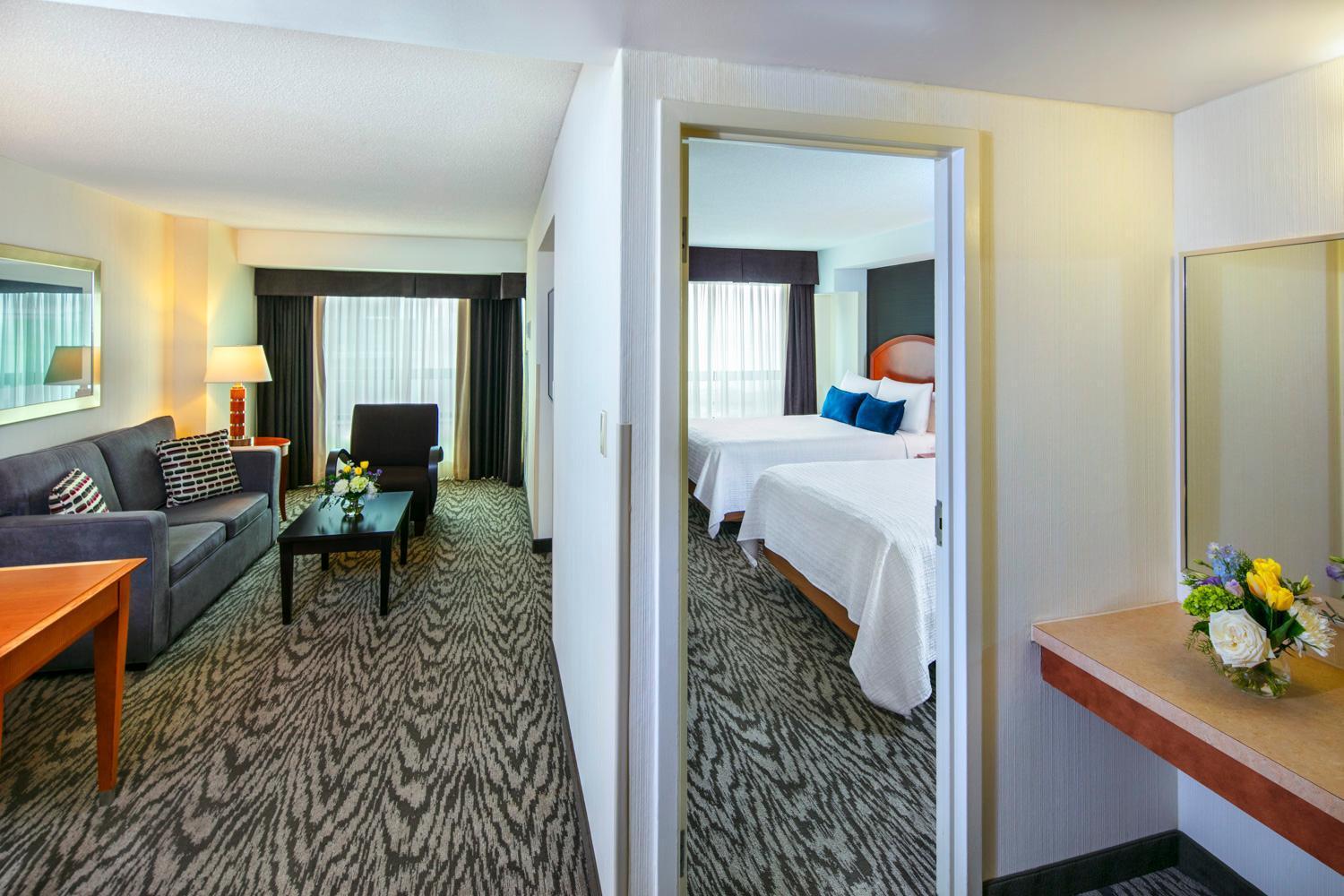 Cambridge Hotel