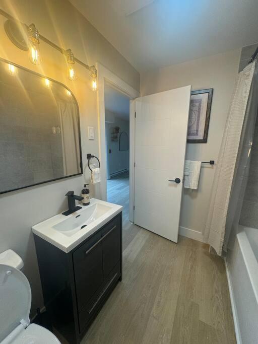 Harbour View Penthouse * Halifax