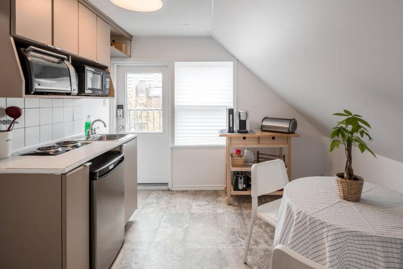 The Loft At Hiltz House Apartment Halifax