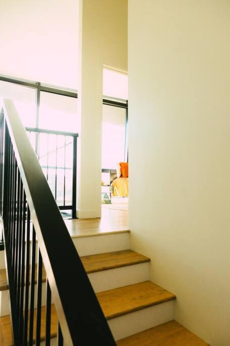 Apartment New Cozy Downtown Loft With Free Parking Halifax