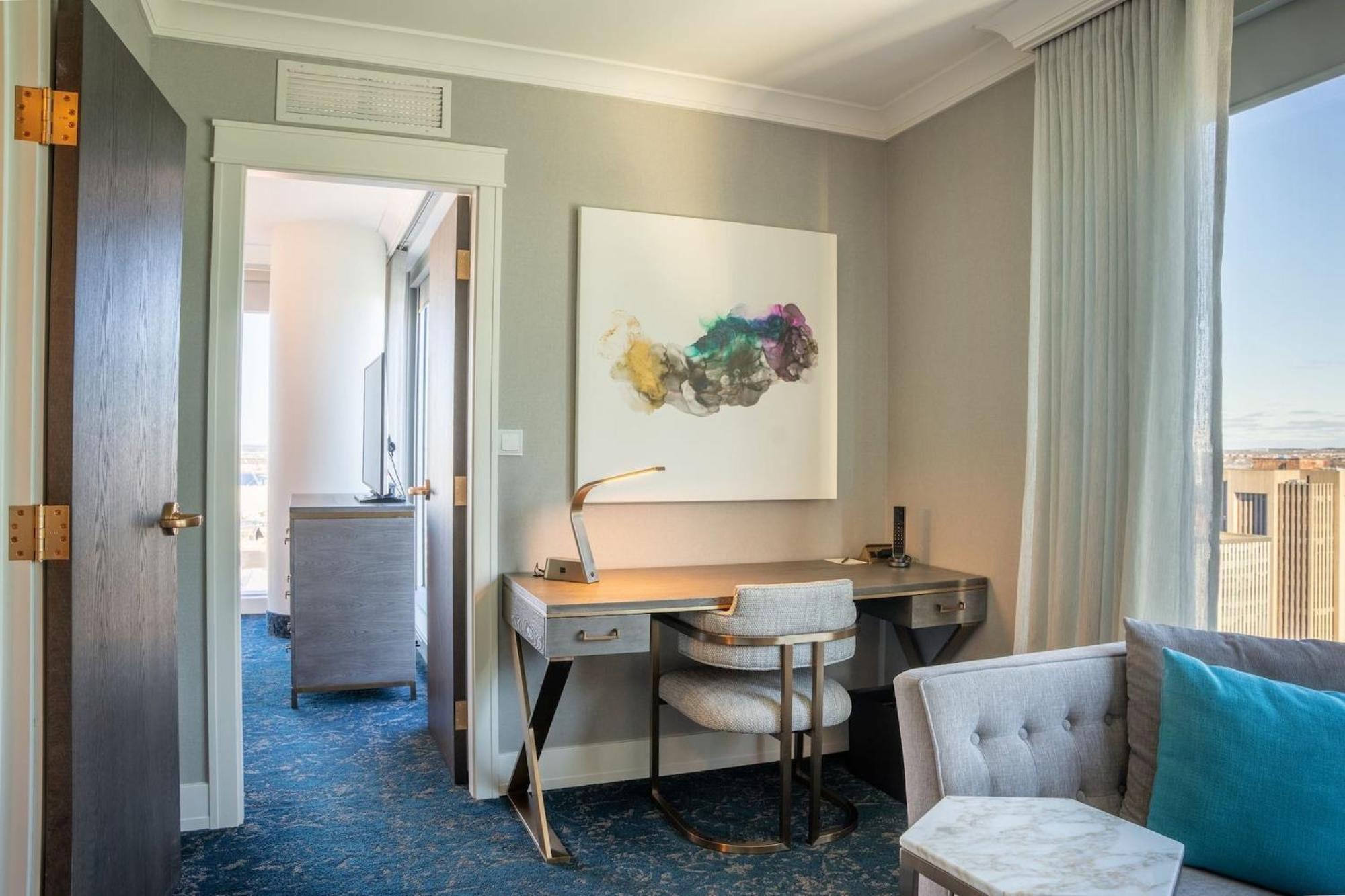 Hotel The Sutton Place