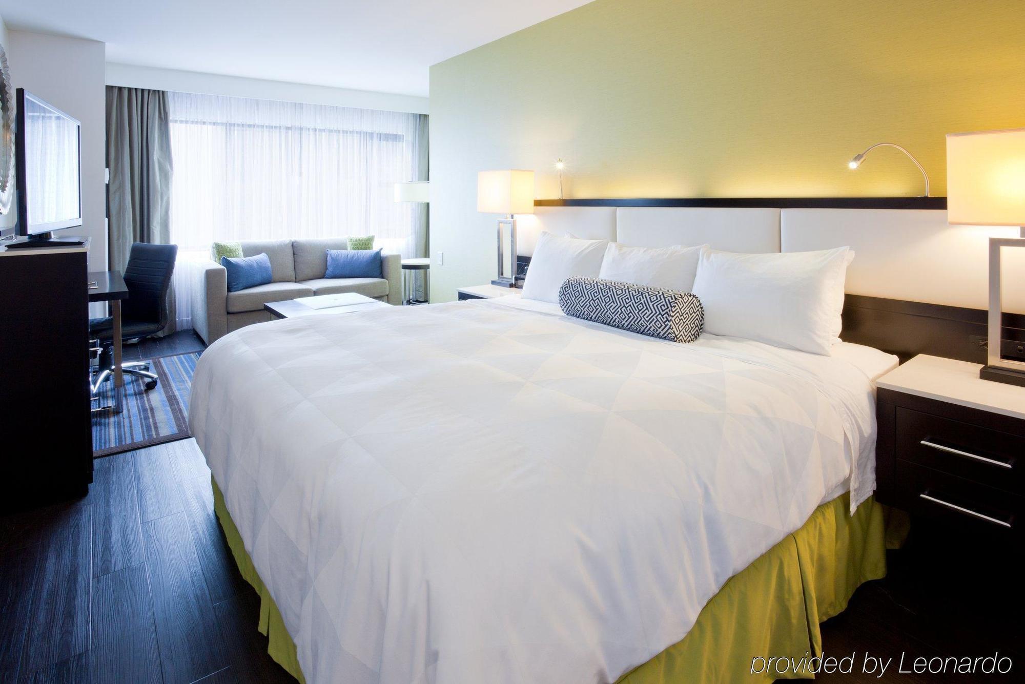 The Hollis - A Doubletree By Hilton Hotel 4*