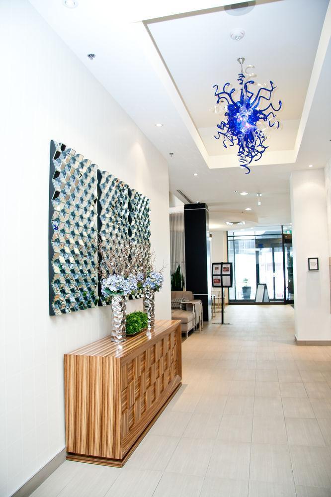 The Hollis - A Doubletree By Hilton Hotel