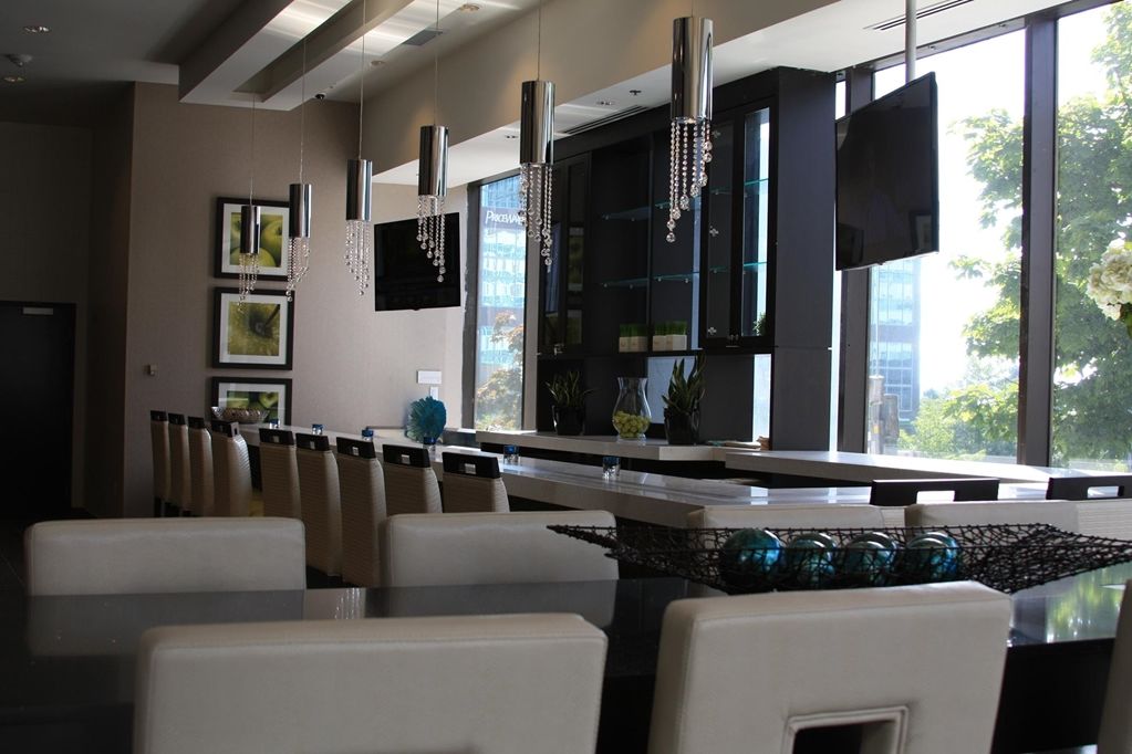 The Hollis - A Doubletree By Hilton 4*