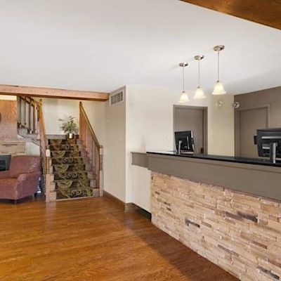 Hotel Country & 2*
