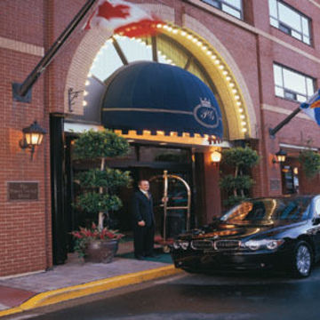 The George 4*