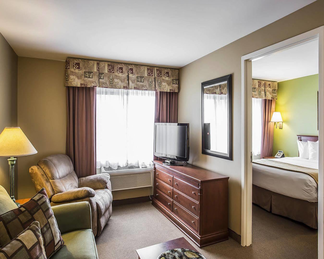 Express & - Bedford By Ihg 3* Halifax