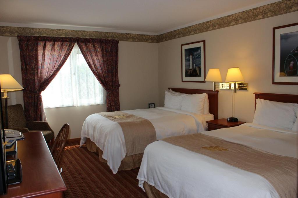Coastal - Bayers Hotel Halifax