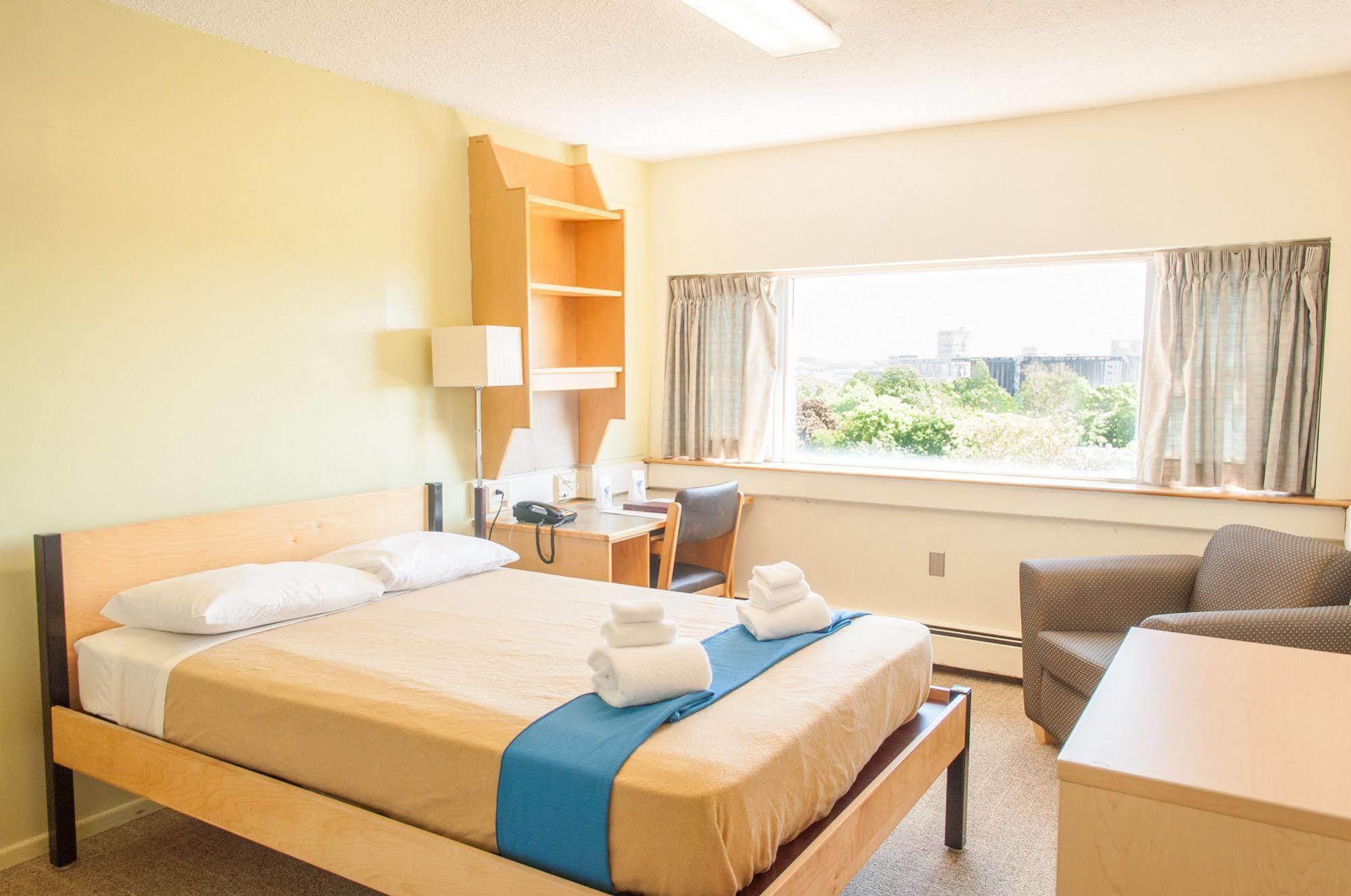 Hotel Saint Mary's University Summer Halifax