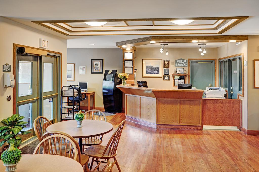 Coastal - Bayers Hotel Halifax