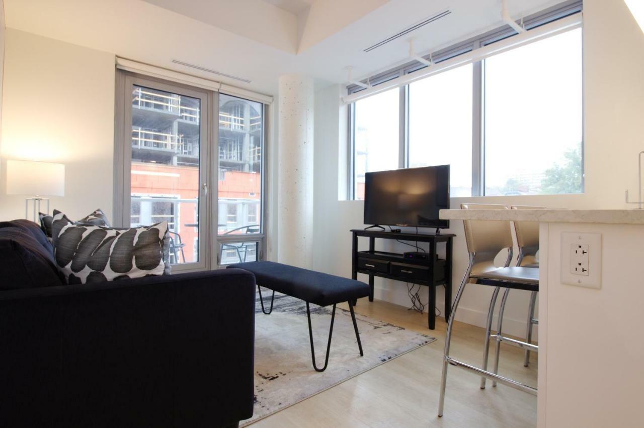 Moore Suites - The Alexander Halifax