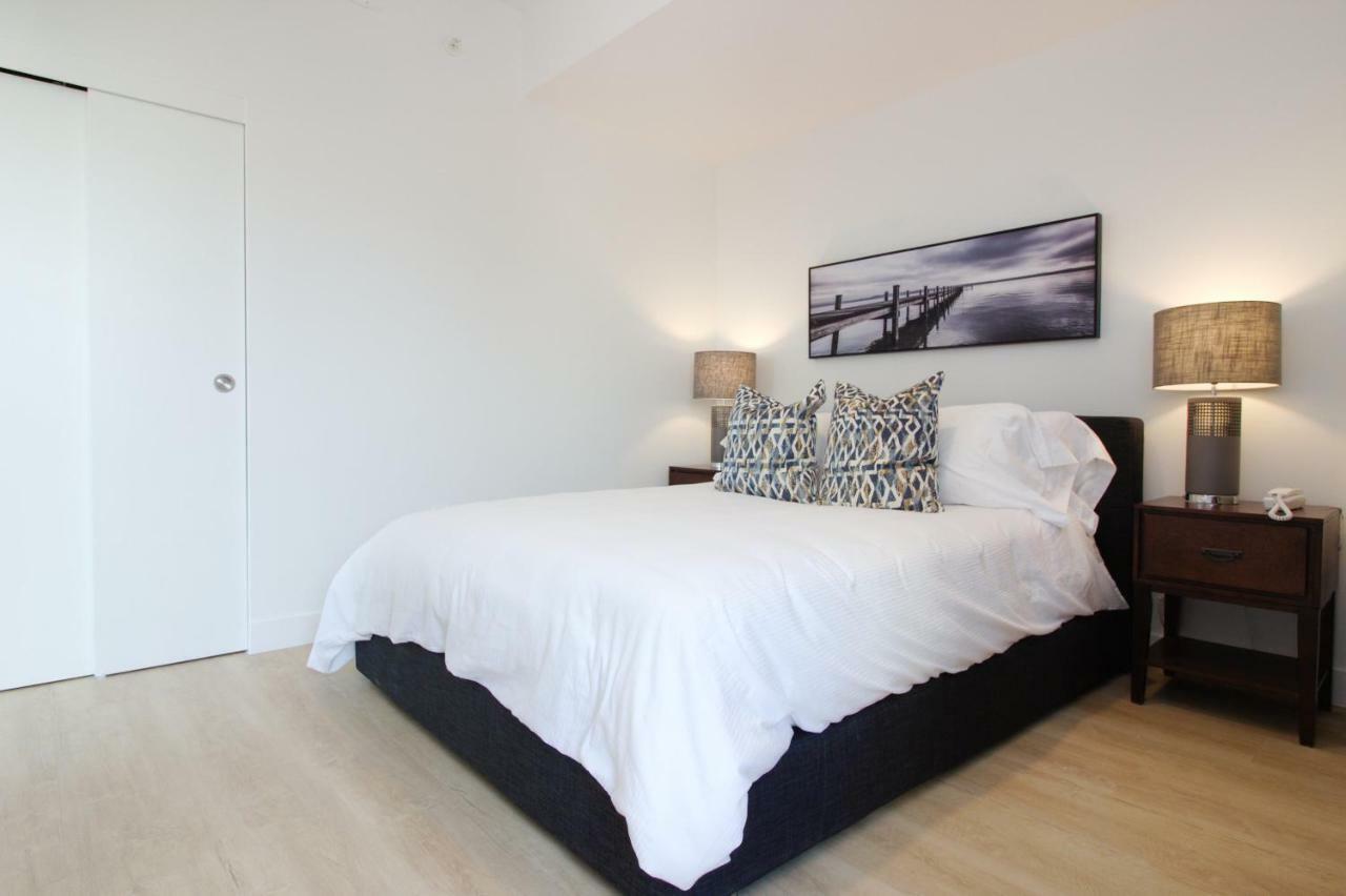 Apartment Moore Suites - The Alexander *